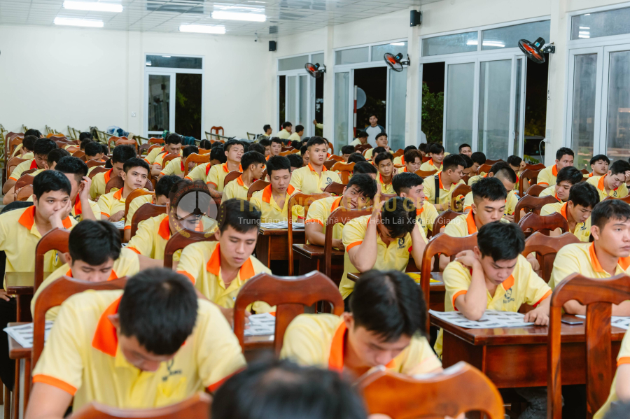 Hạng A (chưa có GPLX Ôtô)